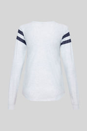 Back view of Perfect 10 UPF50+ rash vest showing relaxed fit